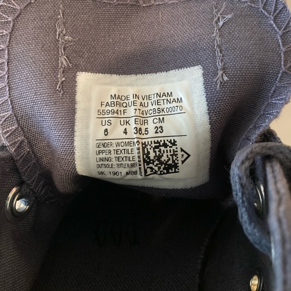 Women grey low top Converse size 6. - Picture 5 of 5